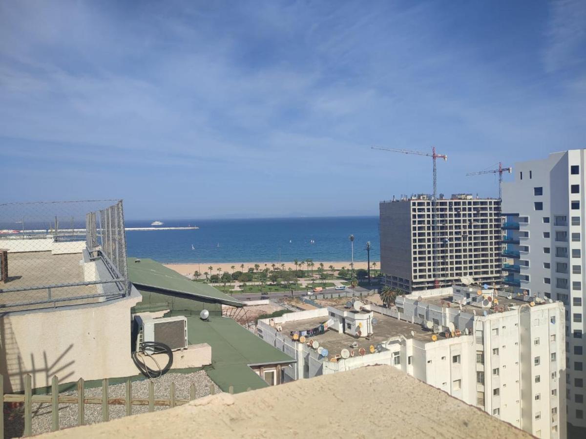 Ap 2Ch City Centre Parking En Face Hilton A Cote Du Plage Tanger Eksteriør billede
